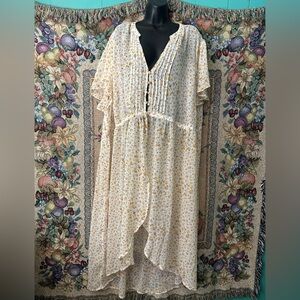 NWT Torrid kimono size 5